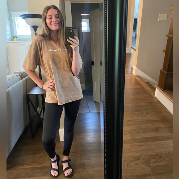 Meet your Posher, Jaden - Picture 15 of 16